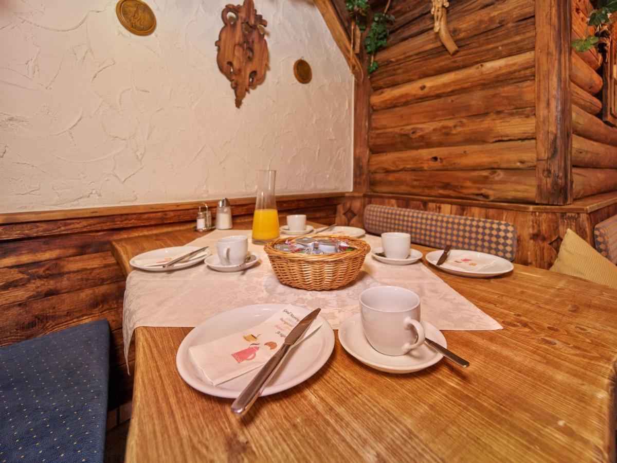 Haus Erbhof Hotel Sölden Buitenkant foto