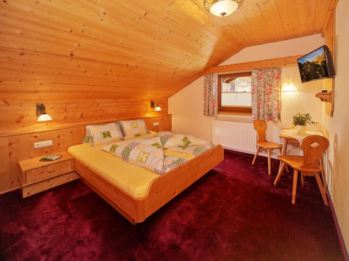 Haus Erbhof Hotel Sölden Buitenkant foto